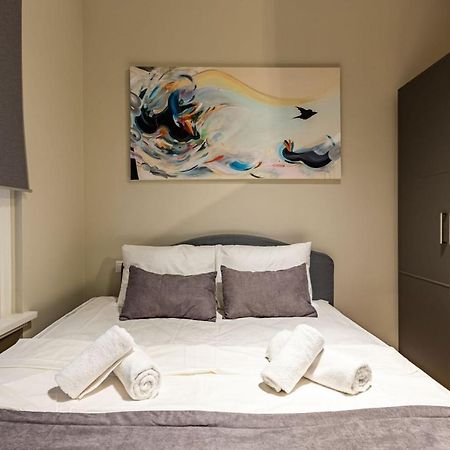 Mesmerizing Flat With Bosphorus View In Beyoglu Daire İstanbul Dış mekan fotoğraf