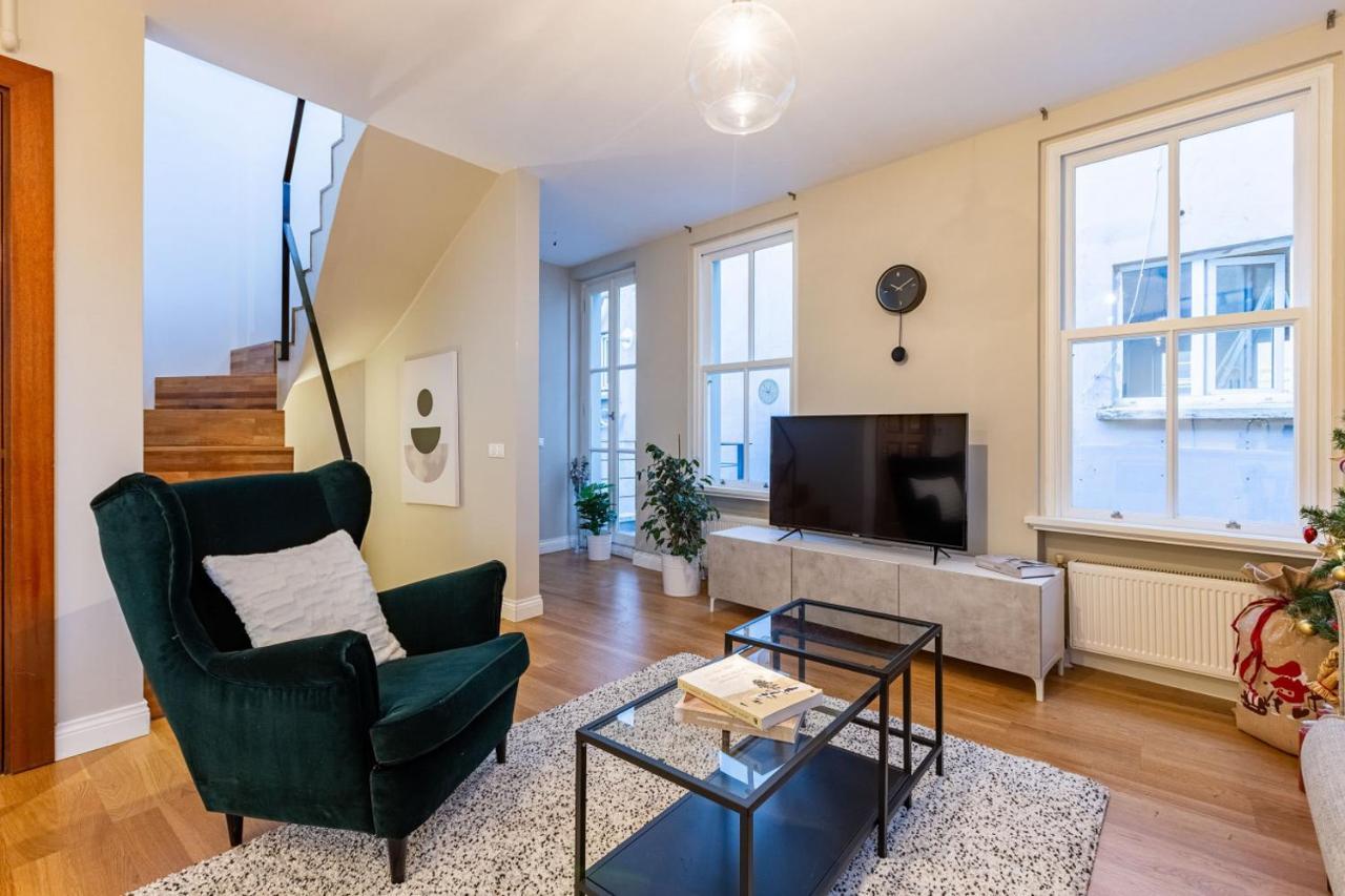 Mesmerizing Flat With Bosphorus View In Beyoglu Daire İstanbul Dış mekan fotoğraf